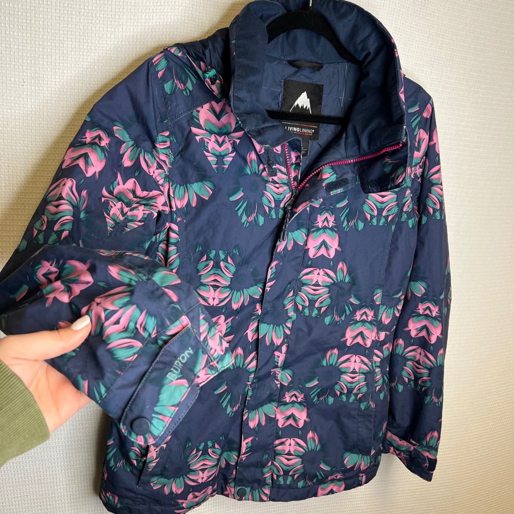 Burton Living Lining Snowboard Jacket Womens Small Navy Blue‎ Pink Floral Hooded